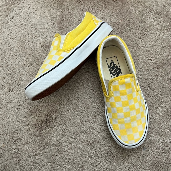 Yellow Checkered classic Slip On Vans - Picture 6 of 11